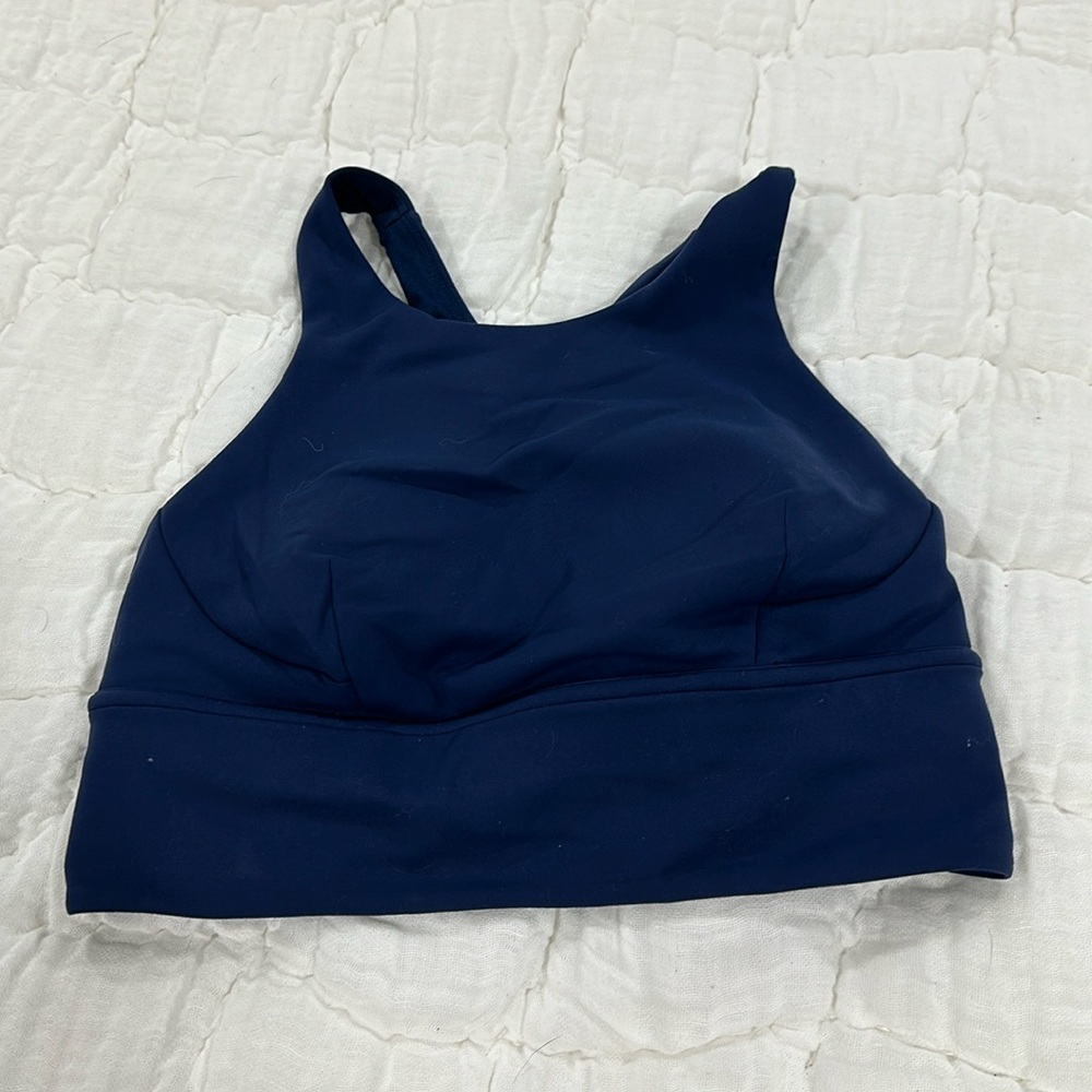 Lululemon wunder train bra